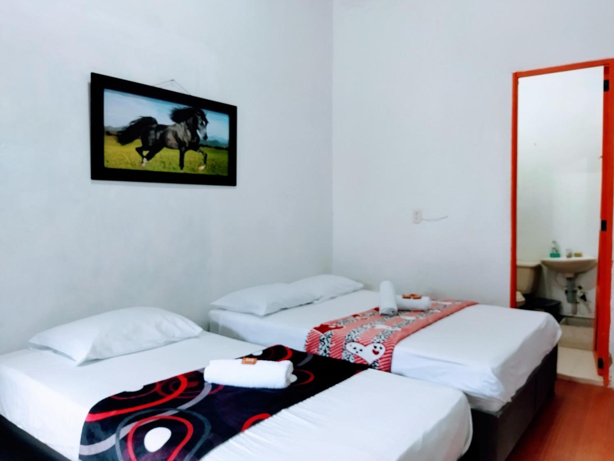 Hotel Jardin Es Tuyo Extérieur photo