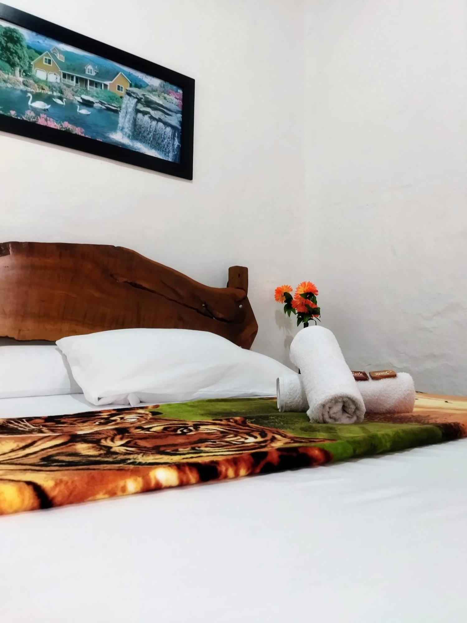 Hotel Jardin Es Tuyo Extérieur photo